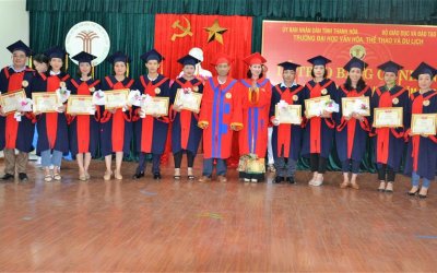 LỄ TRAO BẰNG CỬ NHÂN HỆ VỪA LÀM - VỪA HỌC TỐT NGHIỆP NĂM 2019